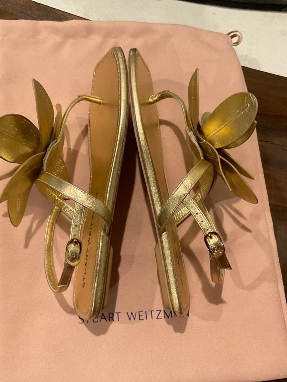 Stuart Weitzman Paradise Sandals Gold Leather Size 7 - Picture 4 of 7